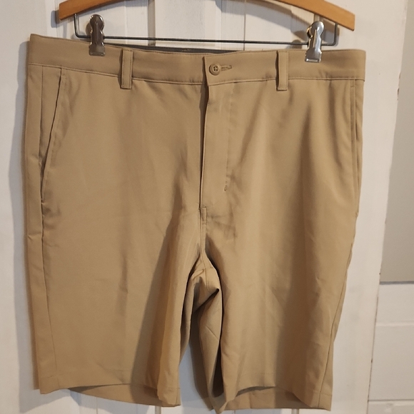 Hogan Men's Khaki Flat Front Shorts - Picture 1 of 4